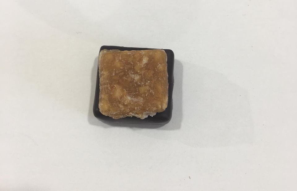 Praline Noir Nougatine