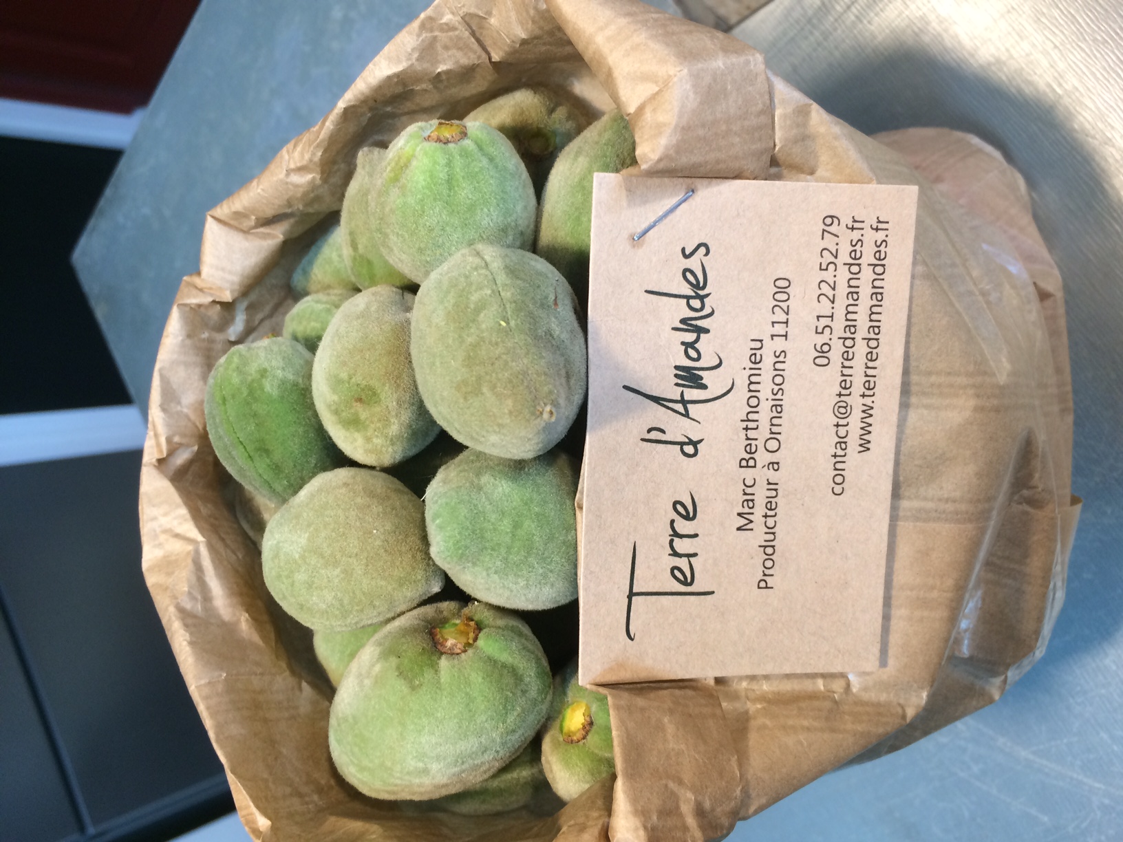 Amandes fraîches