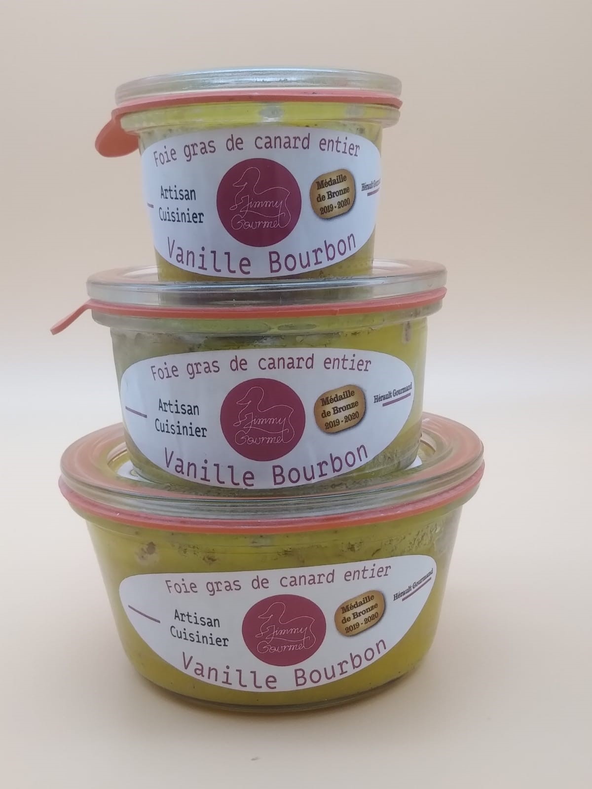 Foie gras de canard entier a la vanille bourbon de Madagascar