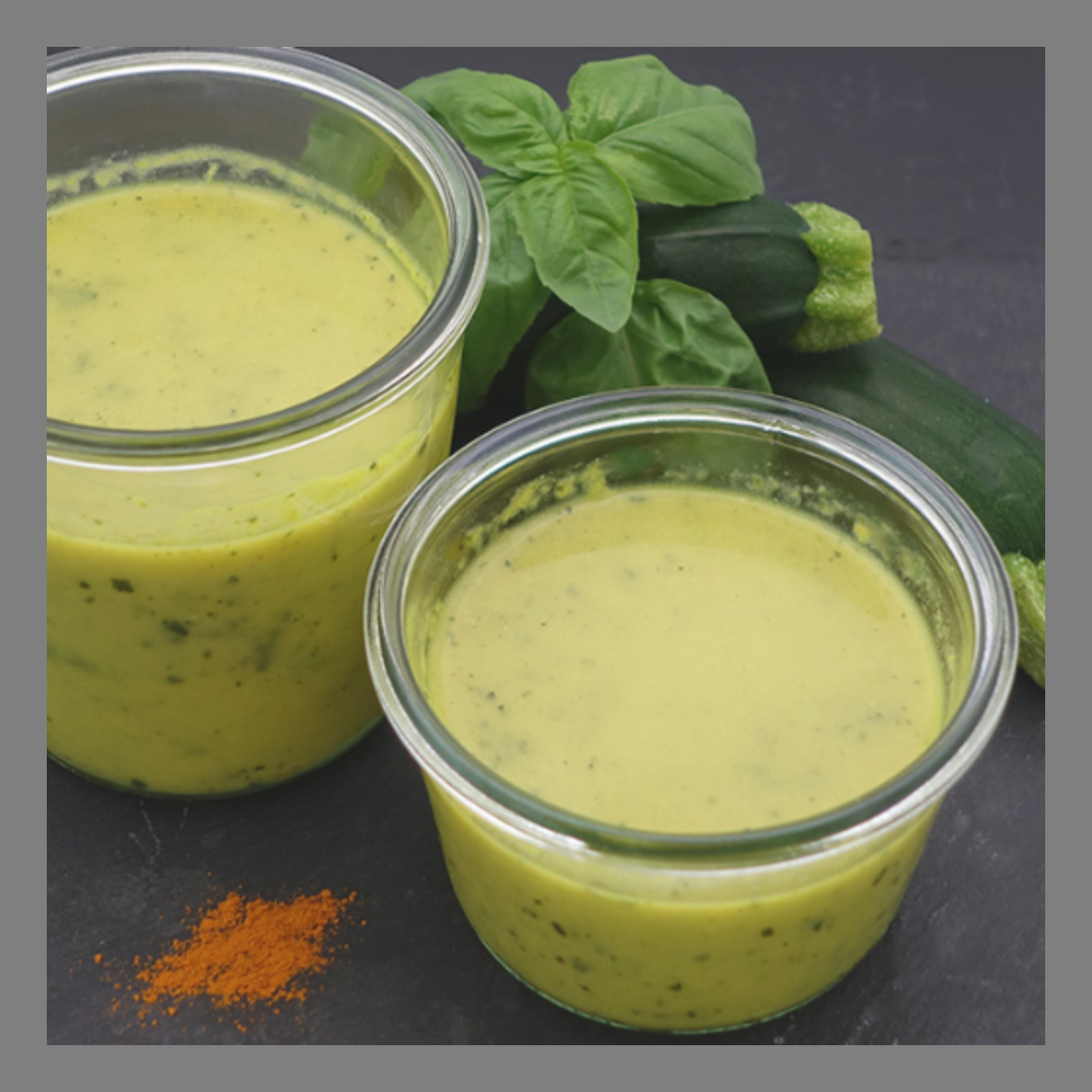 Gaspacho courgette basilic