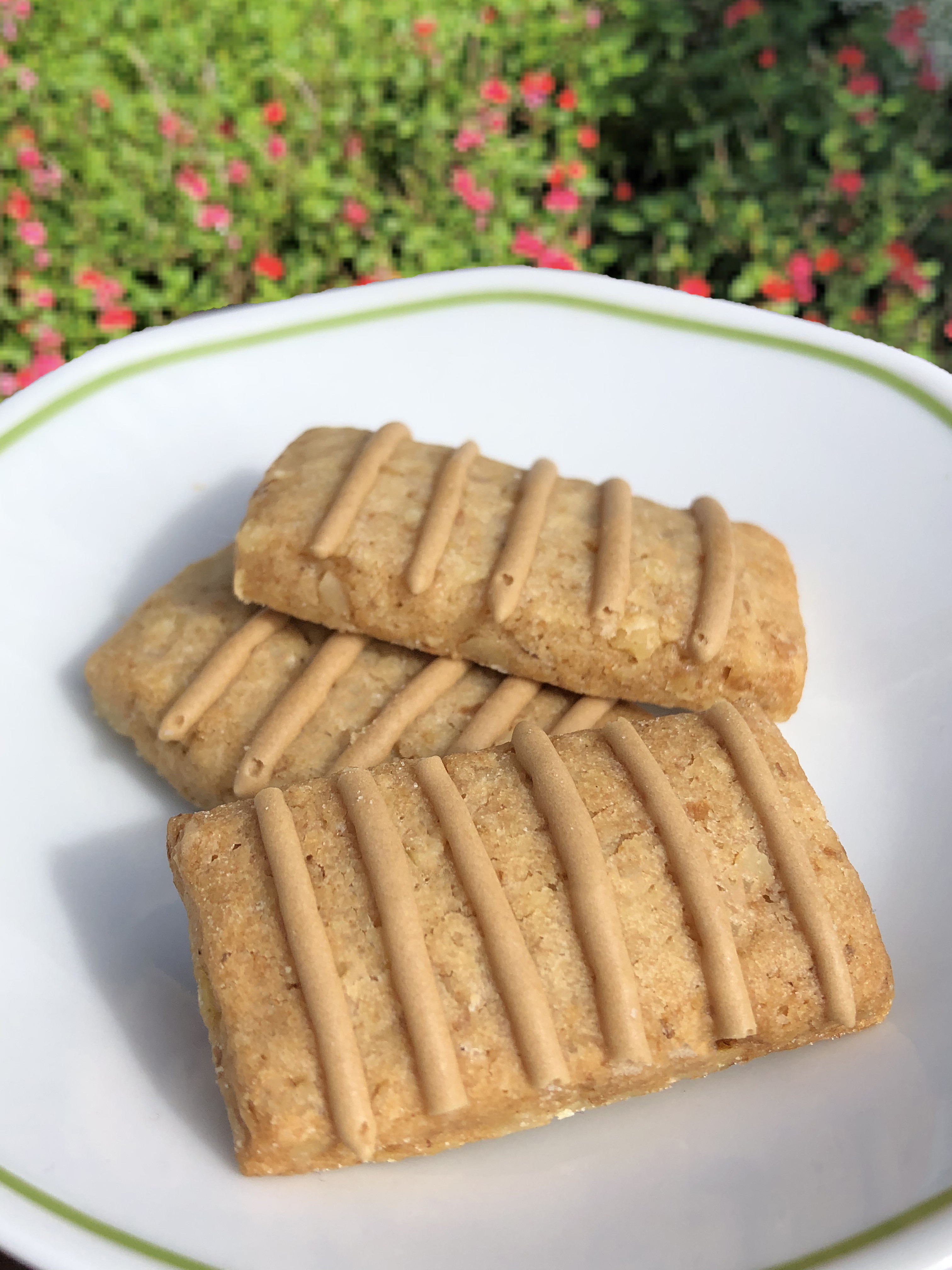 Sable a la noix et cafe