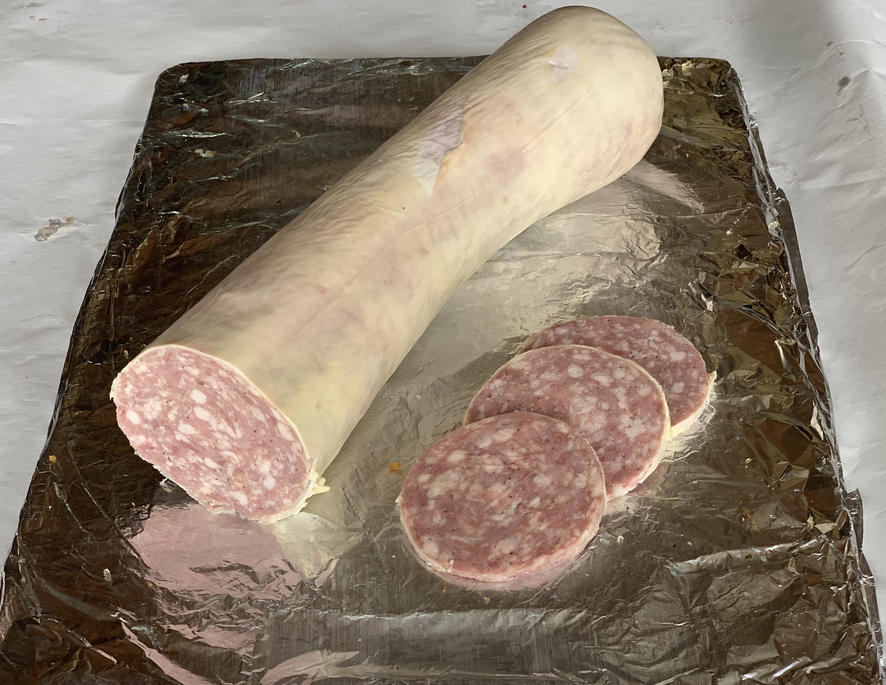 Saucisson à l'ail