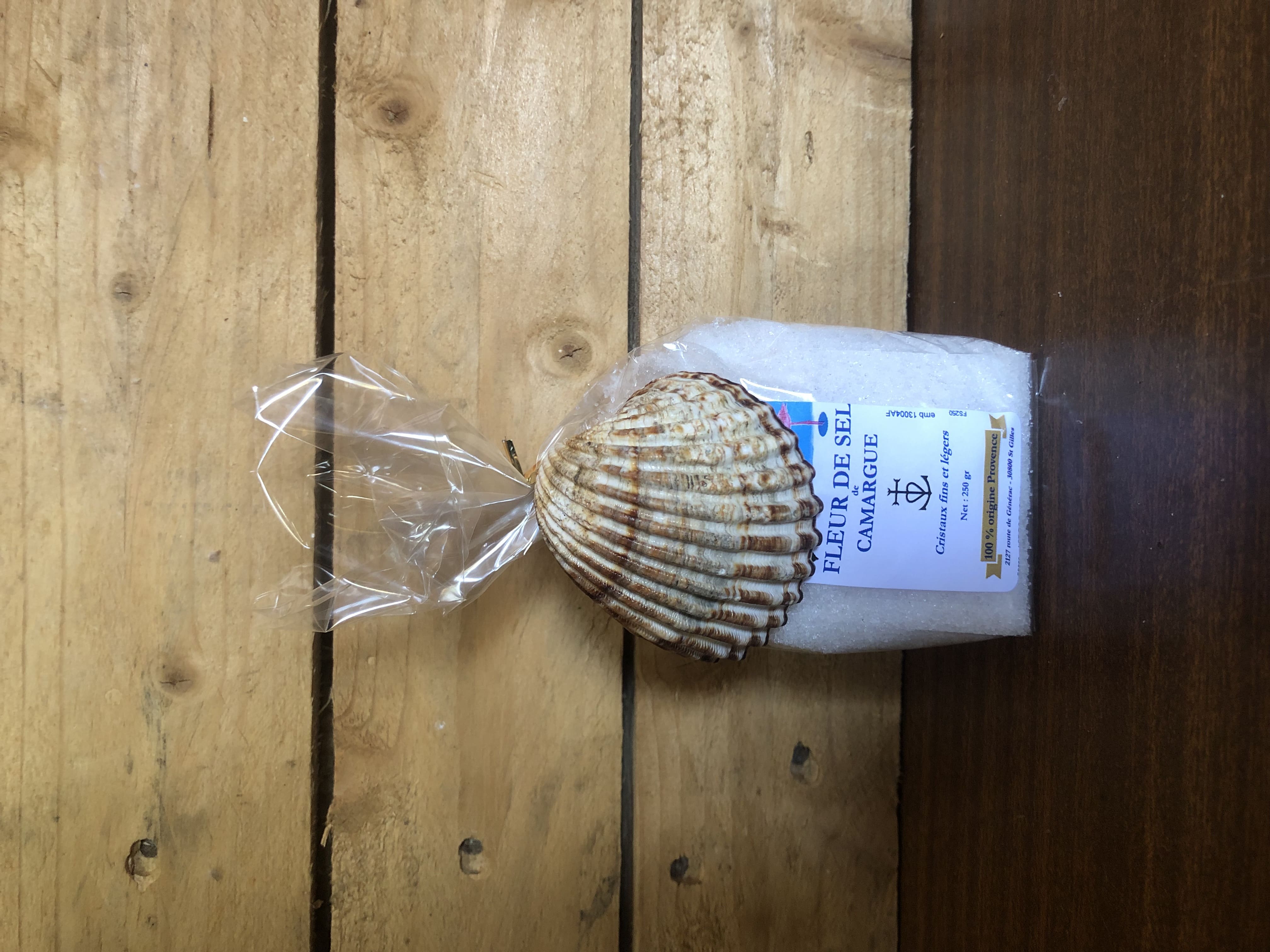 BALLOTIN RECHARGE DE FLEUR DE SEL AVEC JOLI COQUILLAGE