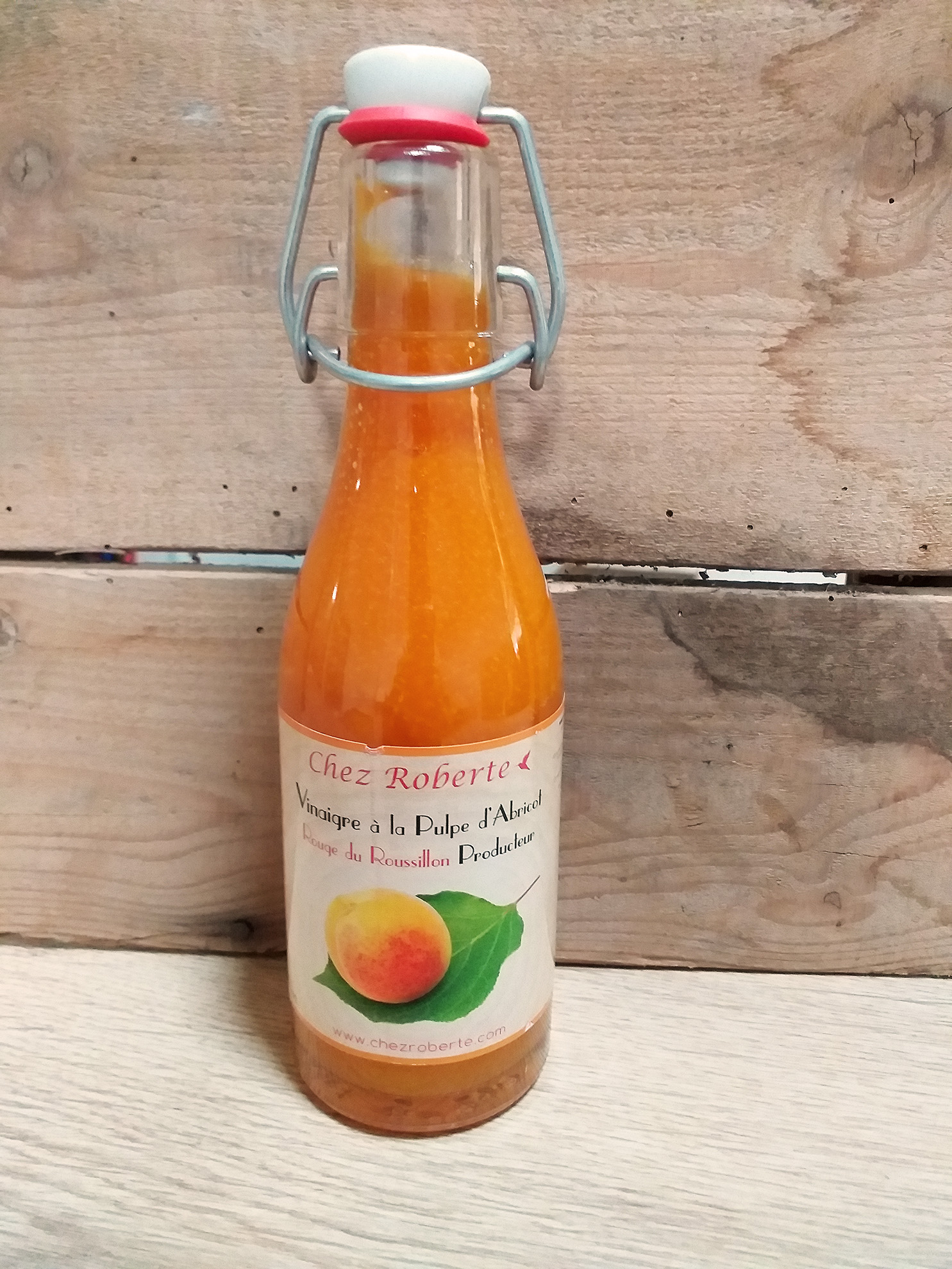 Vinaigre a la pulpe d'abricot